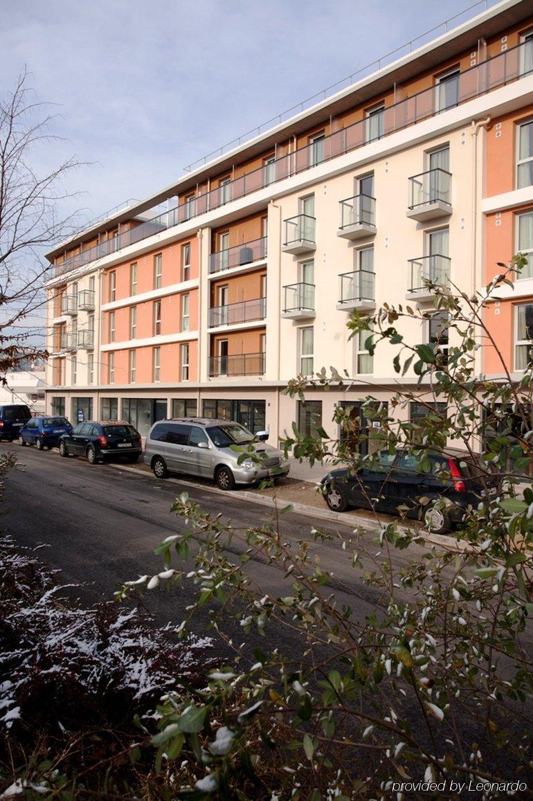Villa Val Senart 1Ere Avenue Quincy-sous-Senart Екстер'єр фото